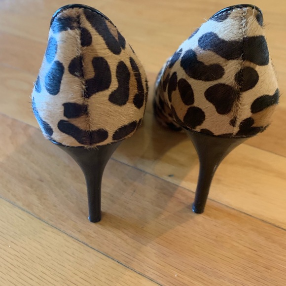 Pumps - Picture 3 of 3